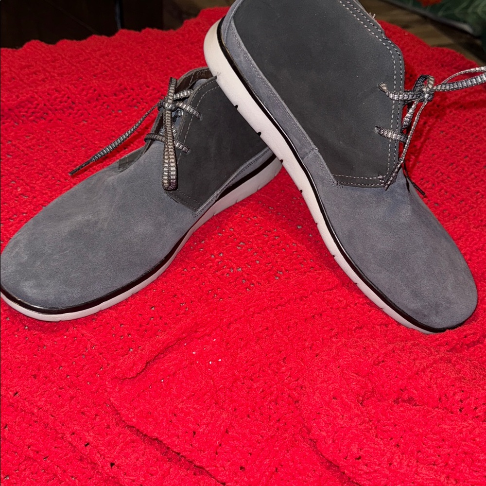 UGG Men's Freamon Waterproof Chukka Gray Leather Ankle Boots